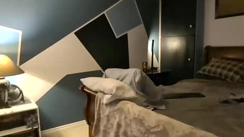 KittenKatch online show from 11.19.25