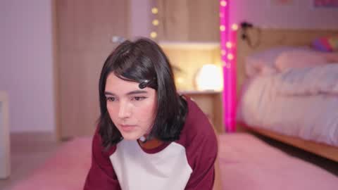      online show from 12.03.25