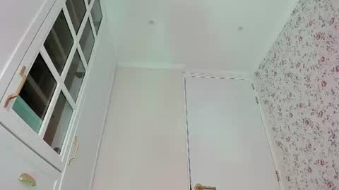 Snapshot of kitty__sophie chatting on 07.19.26 sophie online show from 07.19.26