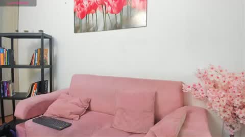 kitty_f00x online show from 06.30.26