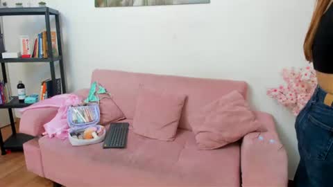 kitty_f00x online show from 07.07.26