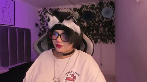 Camila online show from 04.11.26