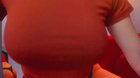 Snapshot of kitty_gang_ chatting on 02.24.26 kitty_gang_ online show from 02.24.26