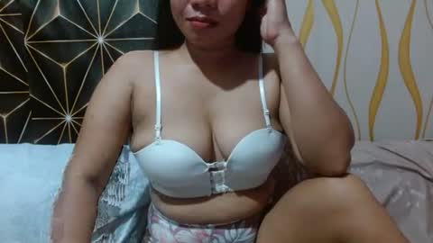 Snapshot of kitty_kheira chatting on 07.03.26 Kheira online show from 07.03.26