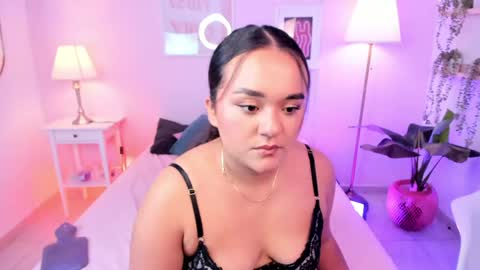 Snapshot of kitty_lulu_ chatting on 05.30.26 kitty_lulu_ online show from 05.30.26