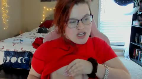 Bella Kitty Luxe online show from 01.15.25