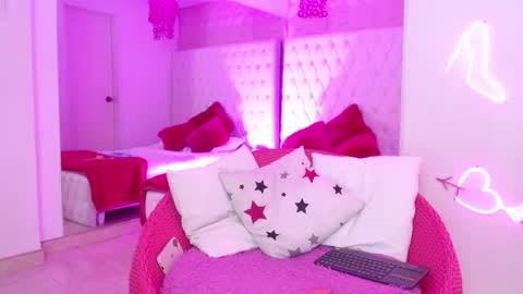 KITTY online show from 12.03.25