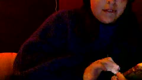 Snapshot of kittygirl__ chatting on 11.17.25 kitty online show from 11.17.25