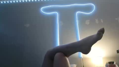 kittykat 1999 online show from 10.13.25