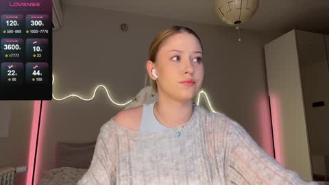 Monika online show from 02.22.26