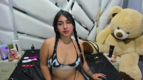 Snapshot of kittylovely__ chatting on 12.11.24 kittylovely online show from 12.11.24