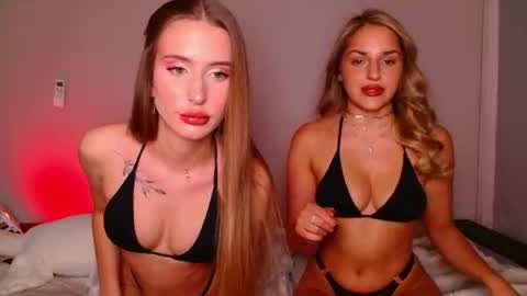 Mona  Sophia online show from 07.09.26
