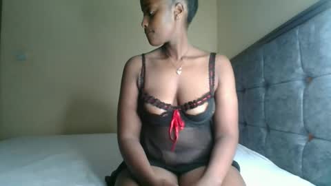 Kittypettite online show from 10.01.25