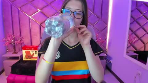 Sarah online show from 06.23.26