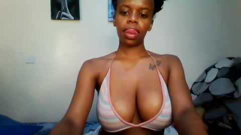 Snapshot of kittyrose_20 chatting on 07.21.26 Kittyrose 20 online show from 07.21.26