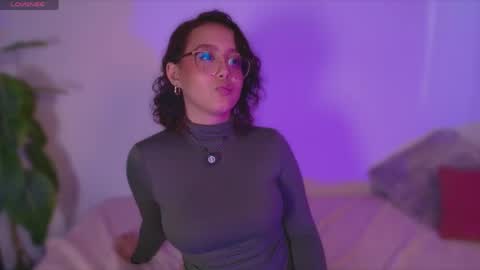 Sophie online show from 04.16.26