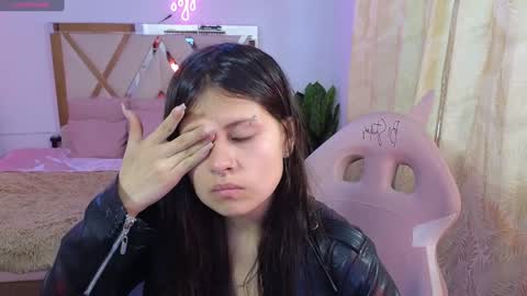 Kitty  online show from 12.28.24