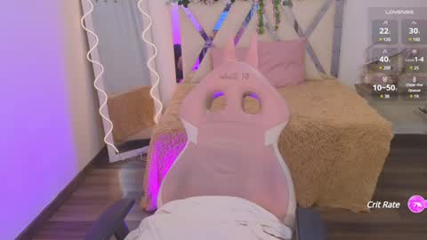 Kitty  online show from 01.11.25