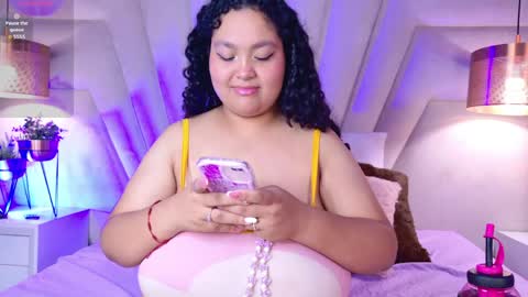 Snapshot of kity_hill chatting on 04.03.26 Kitty Hill online show from 04.03.26