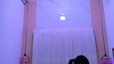 Snapshot of kity_spiderr chatting on 11.04.25 Luisa y Jairo online show from 11.04.25