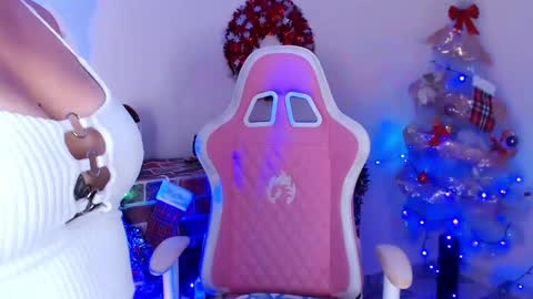 Kloe online show from 12.25.24