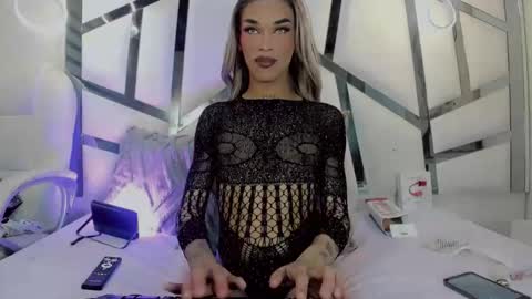 Snapshot of kloe_hh chatting on 02.23.26 Kloe online show from 02.23.26