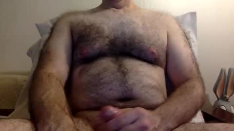 Snapshot of knbnyc chatting on 11.13.25 knbnyc online show from 11.13.25