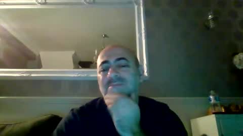 Snapshot of knickerwhipper chatting on 01.18.26 knickerwhipper online show from 01.18.26