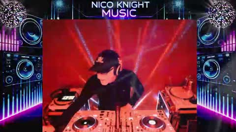 Snapshot of knight_protector chatting on 10.11.25 Nico Knight online show from 10.11.25