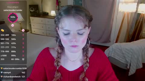 Snapshot of knowlita chatting on 02.07.25 knowlita online show from 02.07.25