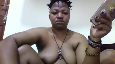 koffi639202 online show from 04.22.26