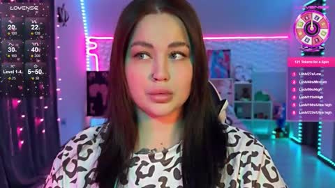 Mia online show from 02.10.26