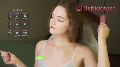 Snapshot of kokome21 chatting on 09.18.25 kokome21 online show from 09.18.25