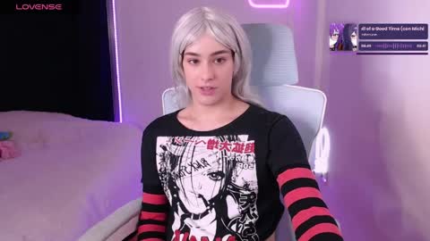 Snapshot of koneko_nya chatting on 06.05.26 Riley online show from 06.05.26