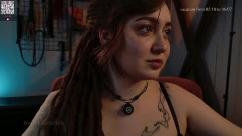 Snapshot of koracrosbie chatting on 05.14.26 Kora TG channel online show from 05.14.26