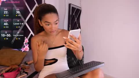 korina_asm online show from 07.17.26