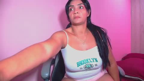 Snapshot of korny_milf chatting on 07.03.26 korny_milf online show from 07.03.26