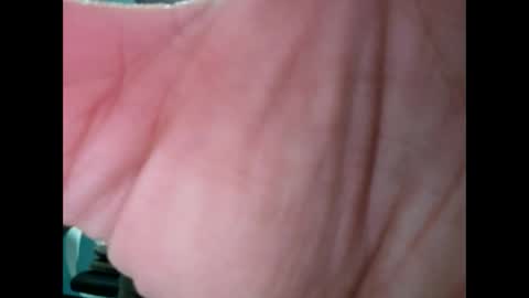 Koto Bombon online show from 01.08.25