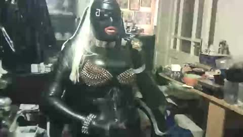 LatexPeti online show from 04.03.26