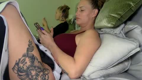 koyoteej online show from 02.01.25