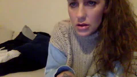 koyoteej online show from 02.06.25