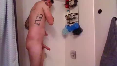 Snapshot of krasher2313 chatting on 02.16.26 hard hung horny online show from 02.16.26