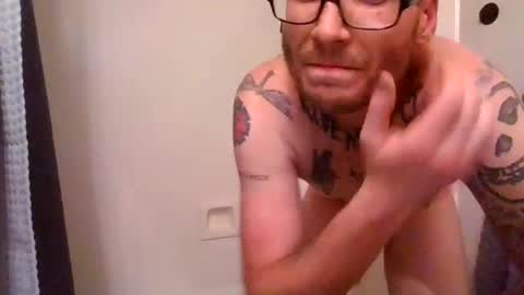 Snapshot of krasher2313 chatting on 02.19.26 hard hung horny online show from 02.19.26