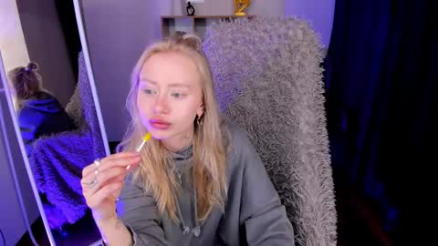 kris_grant online show from 03.05.25