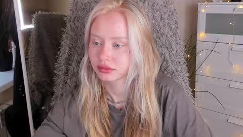 kris_grant online show from 10.14.25