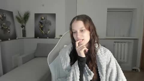 Snapshot of krisdoeil chatting on 02.02.26 krisdoeil online show from 02.02.26