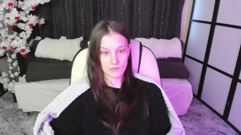 Snapshot of krisdoeil chatting on 02.12.26 krisdoeil online show from 02.12.26