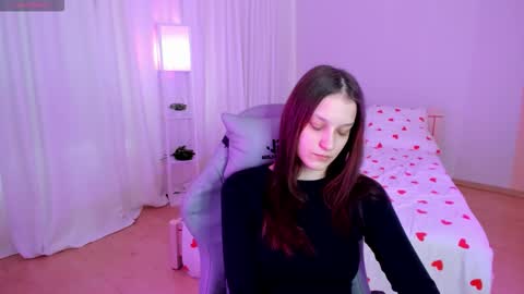 Snapshot of krisdoeil chatting on 03.13.26 krisdoeil online show from 03.13.26