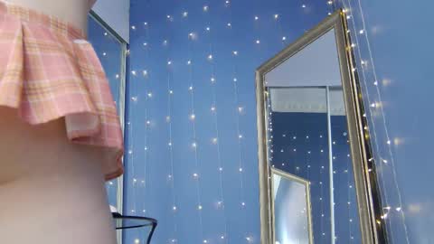 kriskras__ online show from 10.13.25