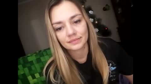 Snapshot of krisssexi chatting on 12.25.24 KrissSexi online show from 12.25.24